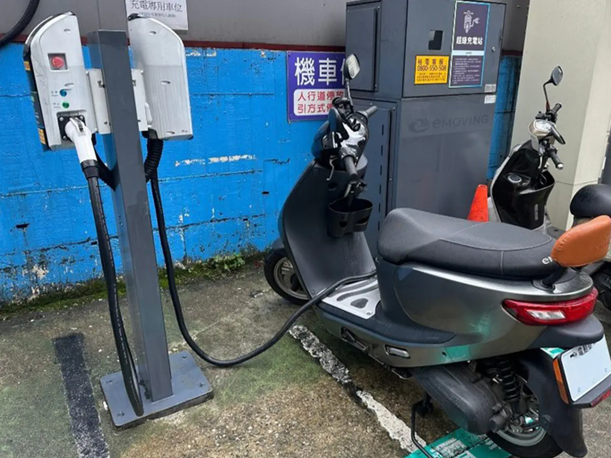 Mobile01